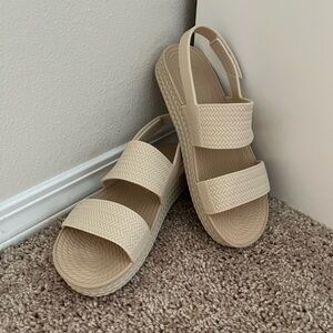 Women's Cream Sandals